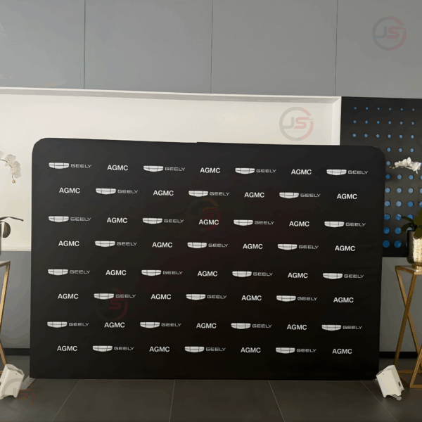 tension fabric stand straight