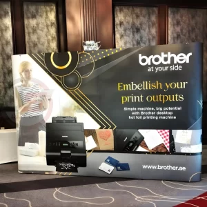 Vinyl Pop Up Stand Straight