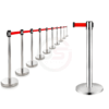 q stand retractable 1